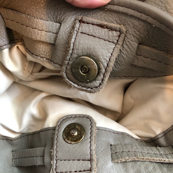 100% grey leather drawstring tote - Picture 9 of 11